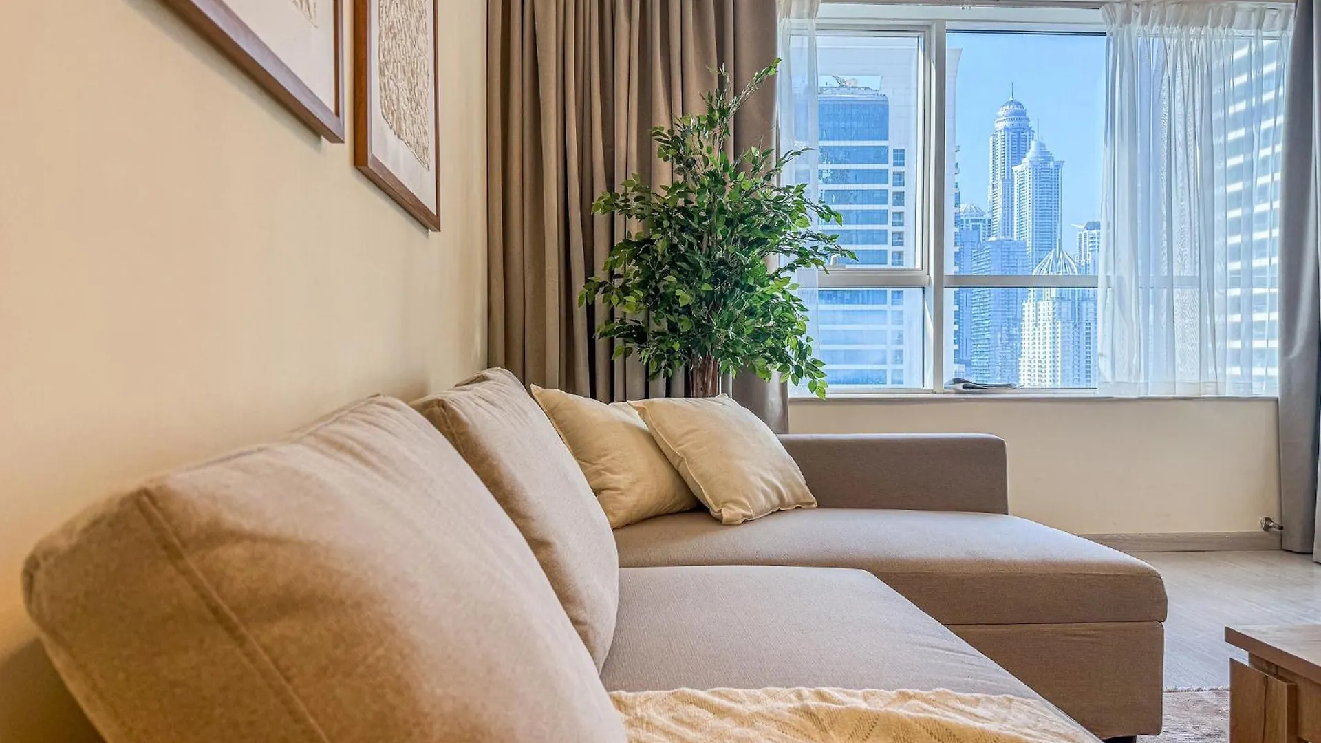 Dreamshoma -1B Spacious Apartment With A Lake View Dubai 0*,  United Arab Emirates