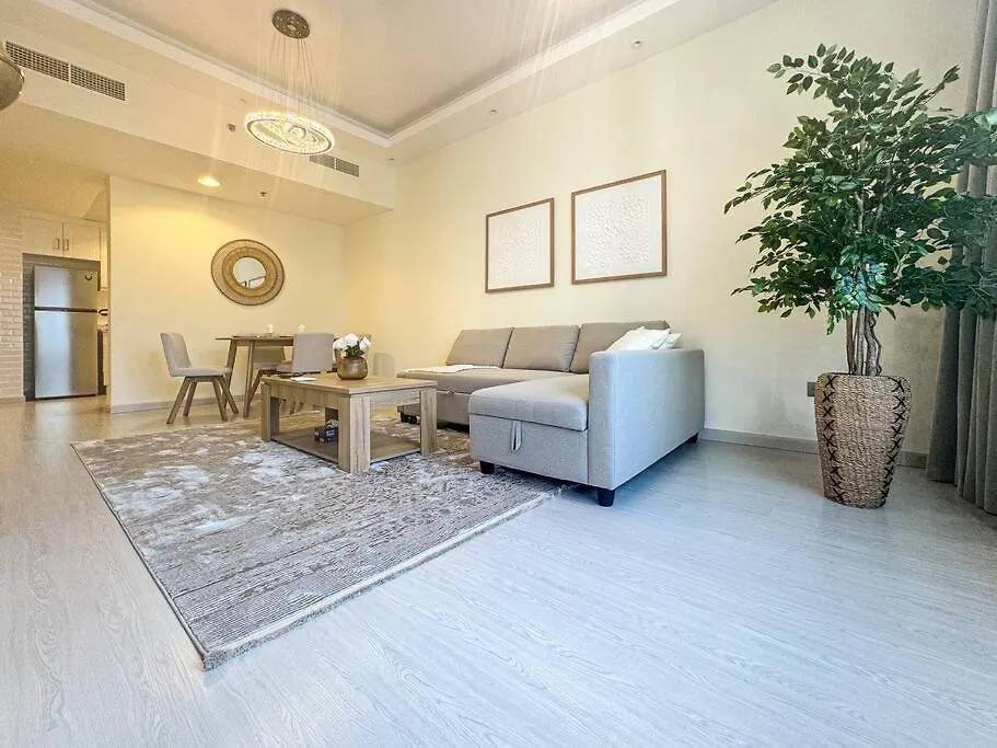 Dreamshoma -1B Spacious Apartment With A Lake View Dubai